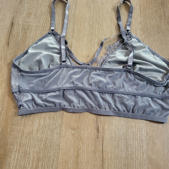 Buitifo Womens Cami Bra Criss Cross Eyelash Crop Top Bra - Picture 3 of 9